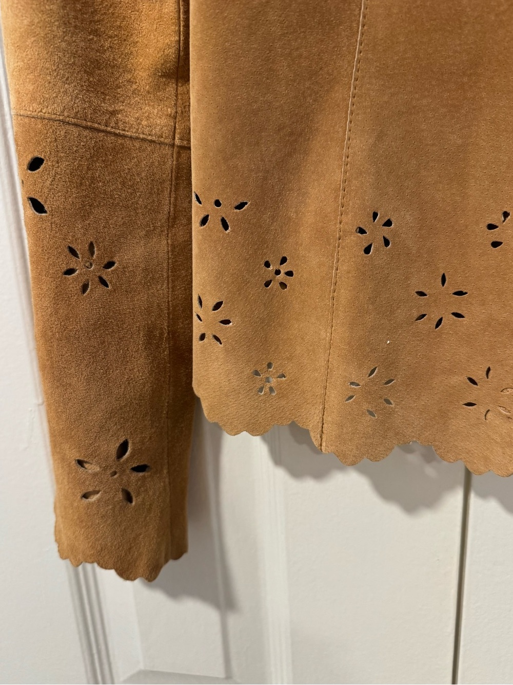 Vintage 100% Leather Suede Jacket - Picture 3 of 11